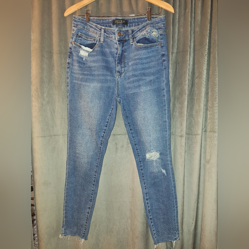Judy Blue Size 11 skinny jeans